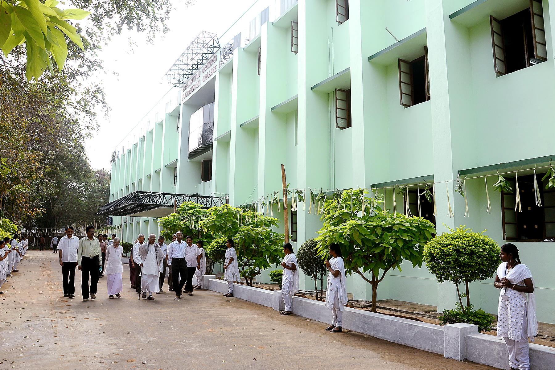 NGM College